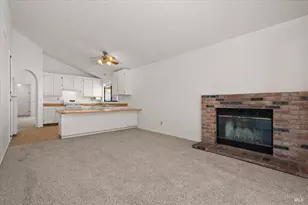 7486 Mercedes Way, Rohnert Park, CA 94928 - Photo 11