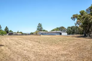 530 Oasis Dr, Santa Rosa, CA 95407 - Photo 9