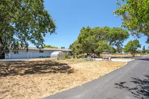 530 Oasis Dr, Santa Rosa, CA 95407 - Photo 35