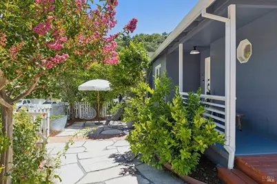 30 Berkeley Avenue, San Anselmo, CA 94960 - Photo 3