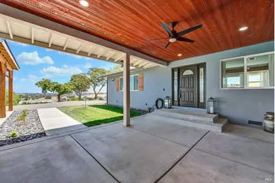 7425 English Hills Road, Vacaville, CA 95688 - Photo 13