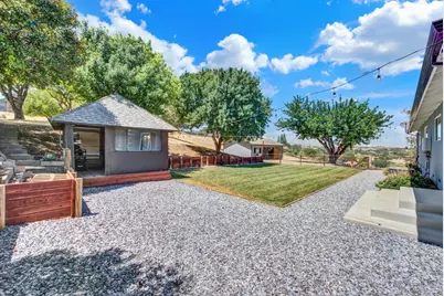 7425 English Hills Road, Vacaville, CA 95688 - Photo 49