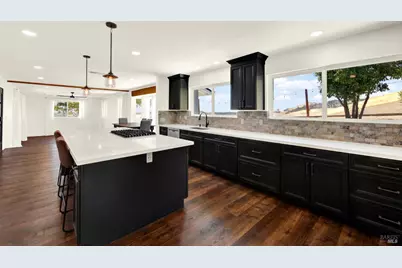 7425 English Hills Road, Vacaville, CA 95688 - Photo 23