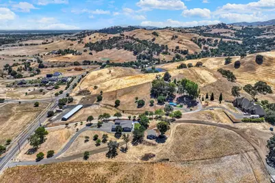 7425 English Hills Road, Vacaville, CA 95688 - Photo 63