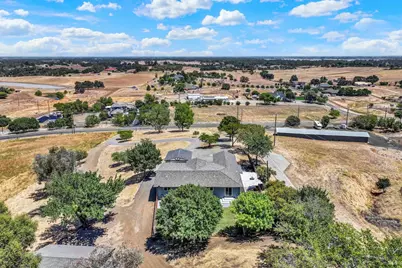 7425 English Hills Road, Vacaville, CA 95688 - Photo 61