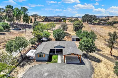 7425 English Hills Road, Vacaville, CA 95688 - Photo 3