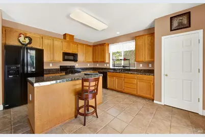 204 Millbrook Drive, Pittsburg, CA 94565 - Photo 15