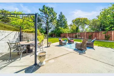 128 Chesapeake Drive, Vallejo, CA 94591 - Photo 27