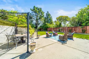 128 Chesapeake Dr, Vallejo, CA 94591 - Photo 27