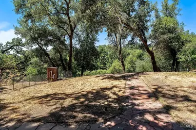 14183 Chalk Hill Road, Healdsburg, CA 95448 - Photo 23