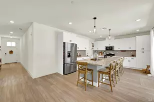 5850 Maroon Pl, Fairfield, CA 94533 - Photo 15