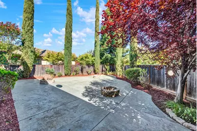 911 Walden Court, Fairfield, CA 94533 - Photo 49
