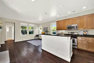 911 Walden Ct, Fairfield, CA 94533 - Photo 13
