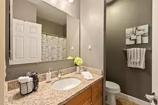 779 S Freeway Dr, Napa, CA 94558 - Photo 29