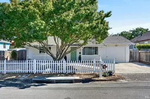 225 Spring St, Napa, CA 94559 - Photo 3