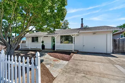 225 Spring Street, Napa, CA 94559 - Photo 1