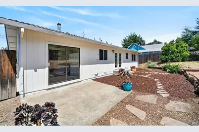 225 Spring Street, Napa, CA 94559 - Photo 31