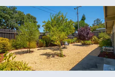 1274 Parkwood Drive, Novato, CA 94947 - Photo 19