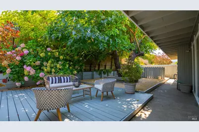 1274 Parkwood Drive, Novato, CA 94947 - Photo 23