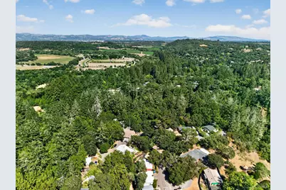 9312 Champs De Elysees, Forestville, CA 95436 - Photo 43
