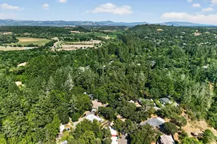 9312 Champs De Elysees, Forestville, CA 95436 - Photo 43