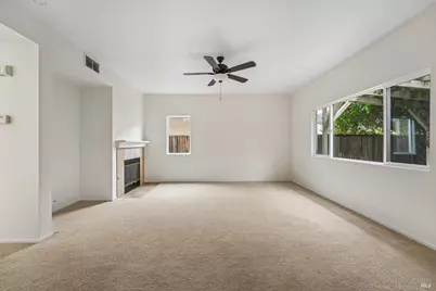 4113 Cedar Creek Court, Fairfield, CA 94534 - Photo 17
