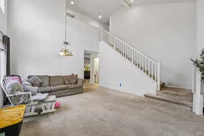 4113 Cedar Creek Court, Fairfield, CA 94534 - Photo 9