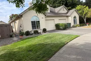 827 Glen Miller Dr, Windsor, CA 95492 - Photo 1