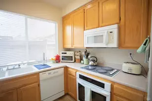 827 Glen Miller Dr, Windsor, CA 95492 - Photo 3