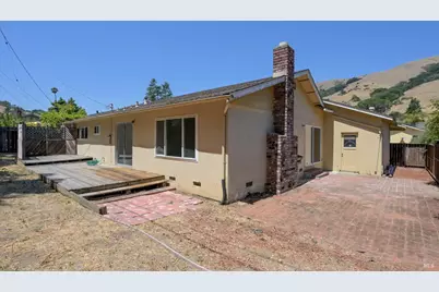 2615 Center Road, Novato, CA 94947 - Photo 23
