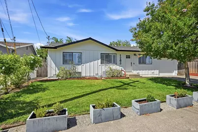1263 Marian Way, Petaluma, CA 94954 - Photo 1