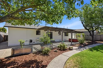 1263 Marian Way, Petaluma, CA 94954 - Photo 31