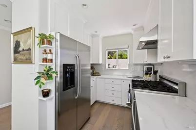 14 Marie Street #B, Sausalito, CA 94965 - Photo 11