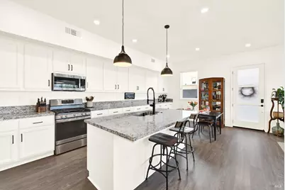 2456 Shore Vista, Fairfield, CA 94533 - Photo 11