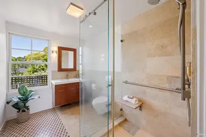 28 Marina Court Drive, San Rafael, CA 94901 - Photo 17