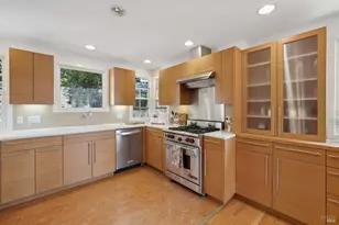 28 Marina Ct Dr, San Rafael, CA 94901 - Photo 11
