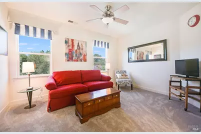 415 Decanter Circle, Windsor, CA 95492 - Photo 11