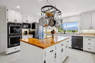 10 Santa Yorma Ct, Novato, CA 94945 - Photo 21