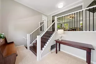 10 Santa Yorma Ct, Novato, CA 94945 - Photo 7
