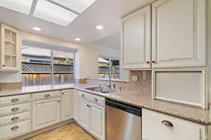 462 Danbury Cir, Vacaville, CA 95687 - Photo 9