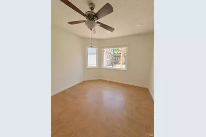 462 Danbury Circle, Vacaville, CA 95687 - Photo 11