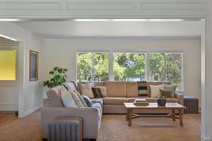 19400 Steuben Ln, Sonoma, CA 95476 - Photo 9