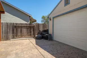 393 Limerick Way, Vacaville, CA 95688 - Photo 45