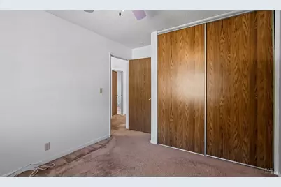 393 Limerick Way, Vacaville, CA 95688 - Photo 33