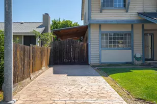 393 Limerick Way, Vacaville, CA 95688 - Photo 9