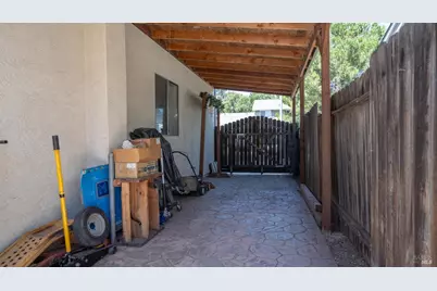 393 Limerick Way, Vacaville, CA 95688 - Photo 35