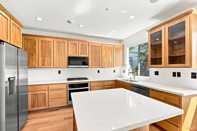 6 Egret View, San Rafael, CA 94901 - Photo 7