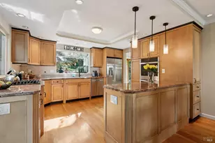24 Plata Ct, Novato, CA 94947 - Photo 11