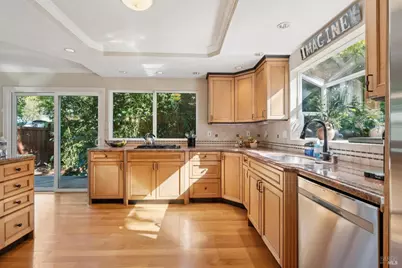 24 Plata Court, Novato, CA 94947 - Photo 7