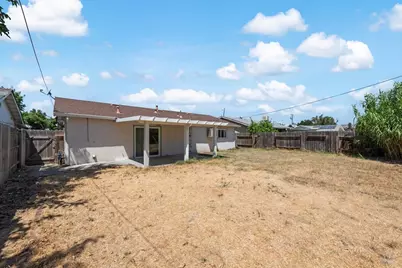 1006 Buchanan Street, Fairfield, CA 94533 - Photo 23
